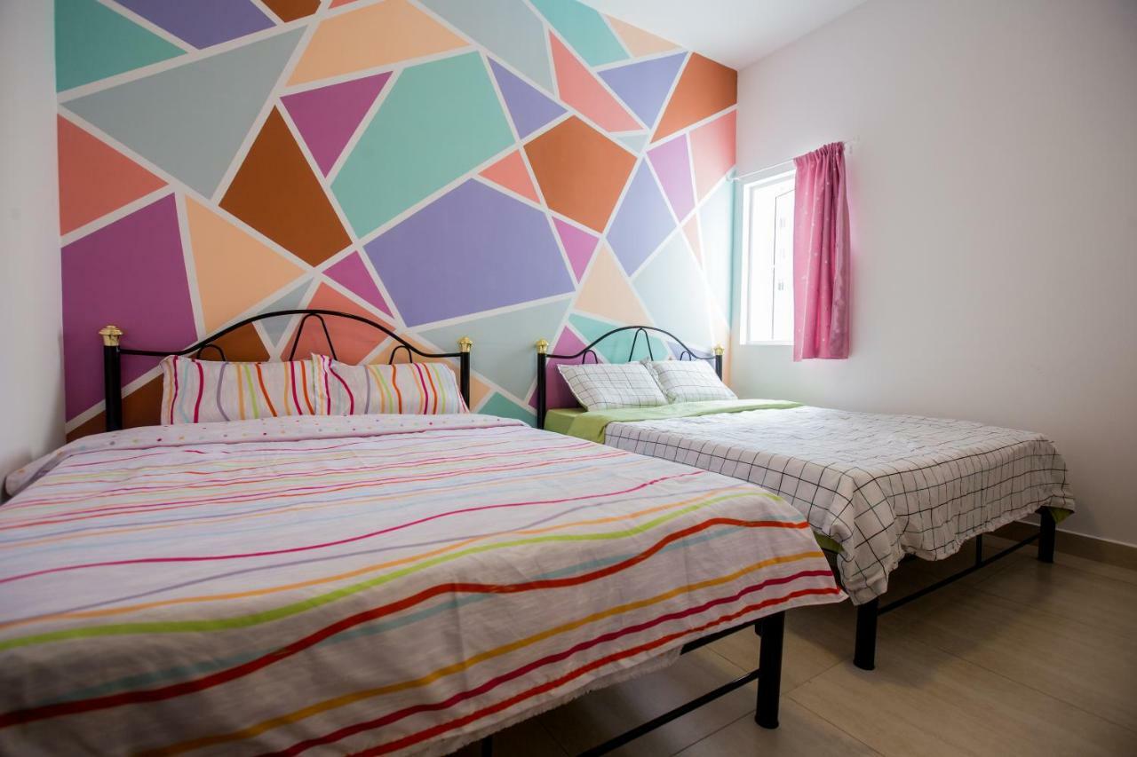 Icolor Home & Stay Ch1 Tanah Rata Exterior foto